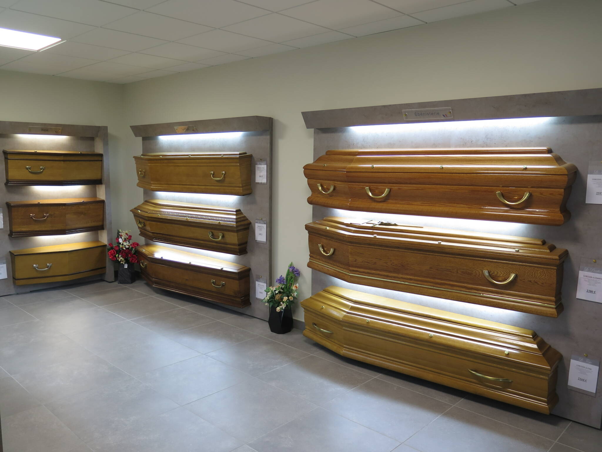 Pompes funèbres – Albertville cercueil-inhumation-pompes funèbres pech